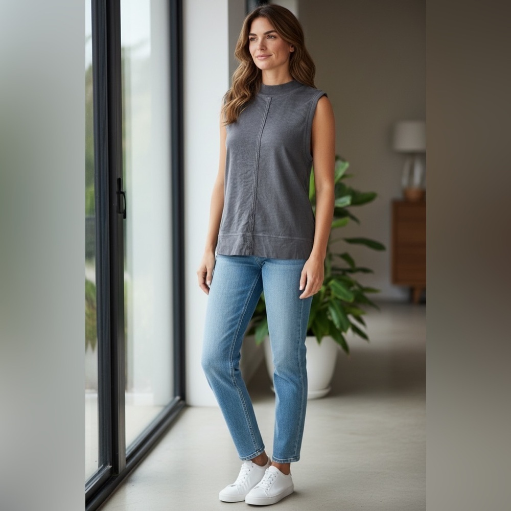 Anthropologie Gray Muscle Top Size Medium